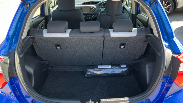Toyota Yaris 1.5 Hybrid Icon 5dr CVT Hybrid Hatchback